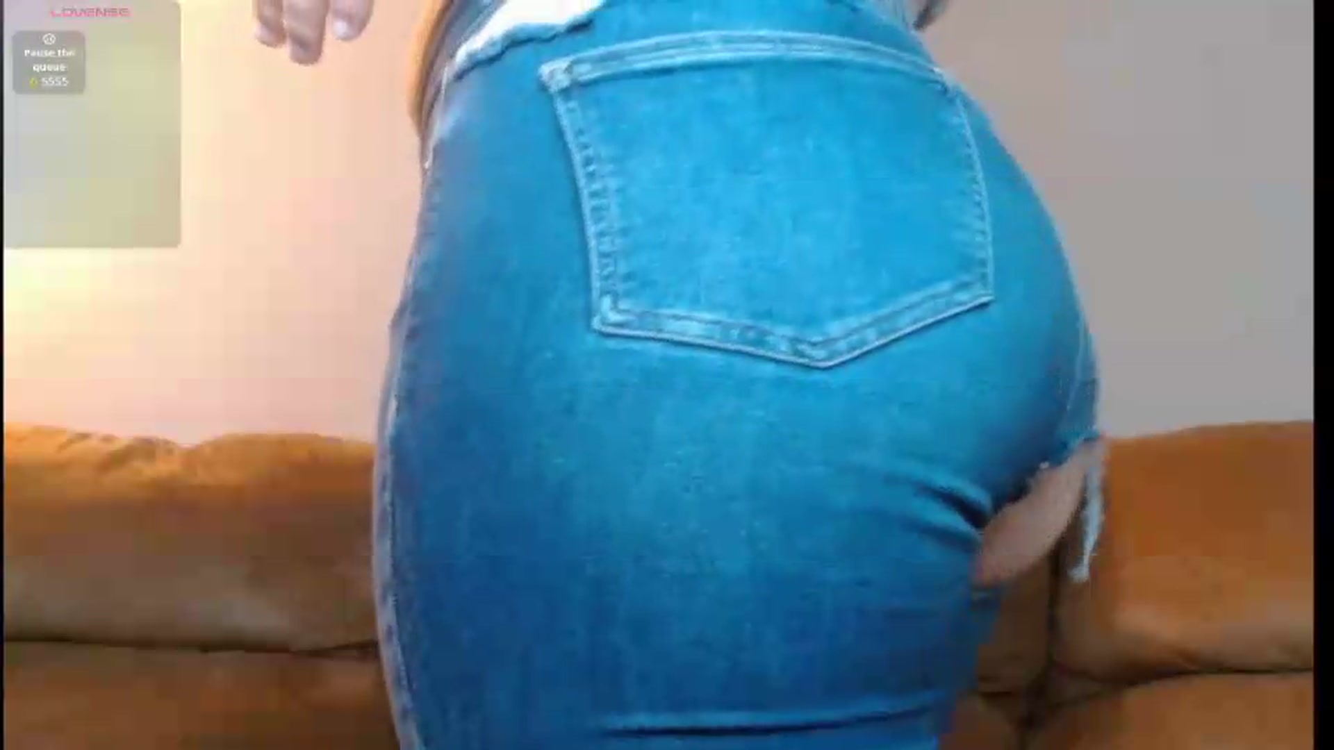 Gallery image thumbnail from MFCistheworst's myfreecams stream on, 09/20/2026, 14:47 image 6 of 20