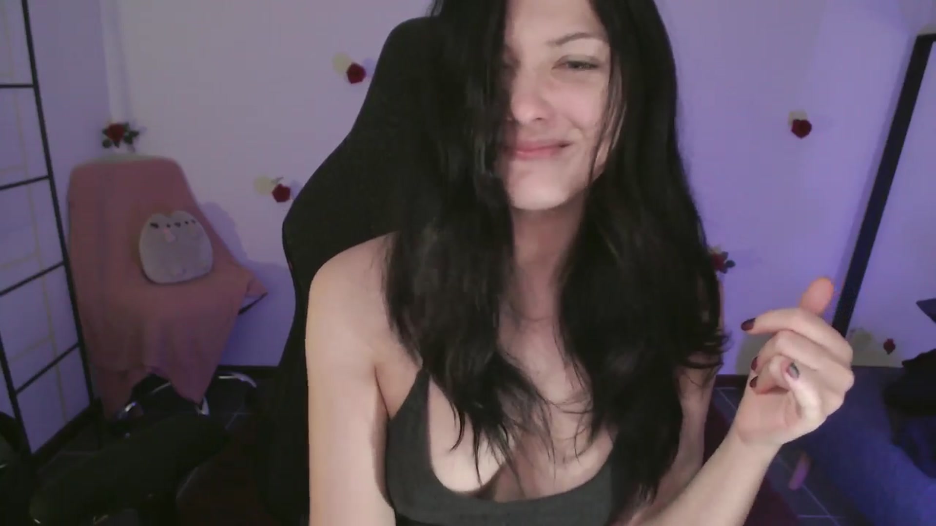 Gallery image thumbnail from MFCsurvivor's myfreecams stream on, 03/24/2024, 03:07 image 19 of 20