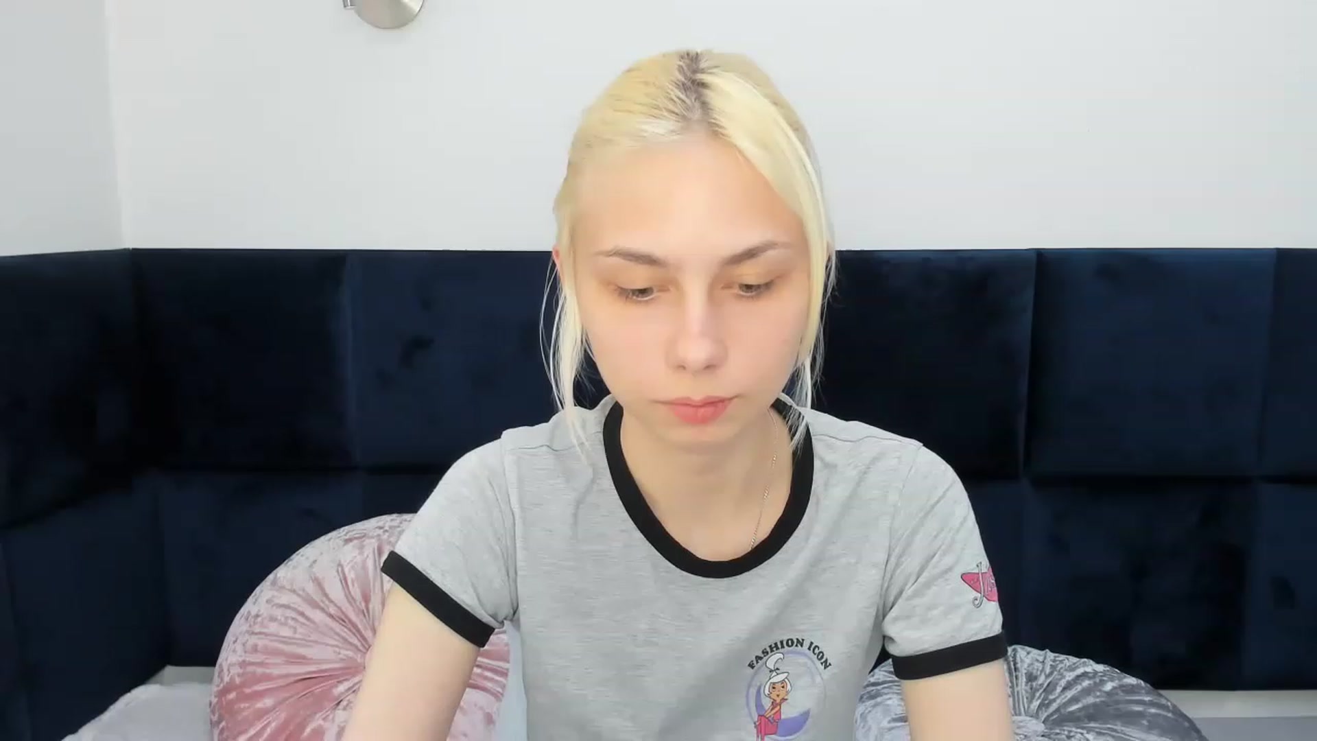 Gallery image thumbnail from MGhont's myfreecams stream on, 04/16/2023, 15:15 image 6 of 20