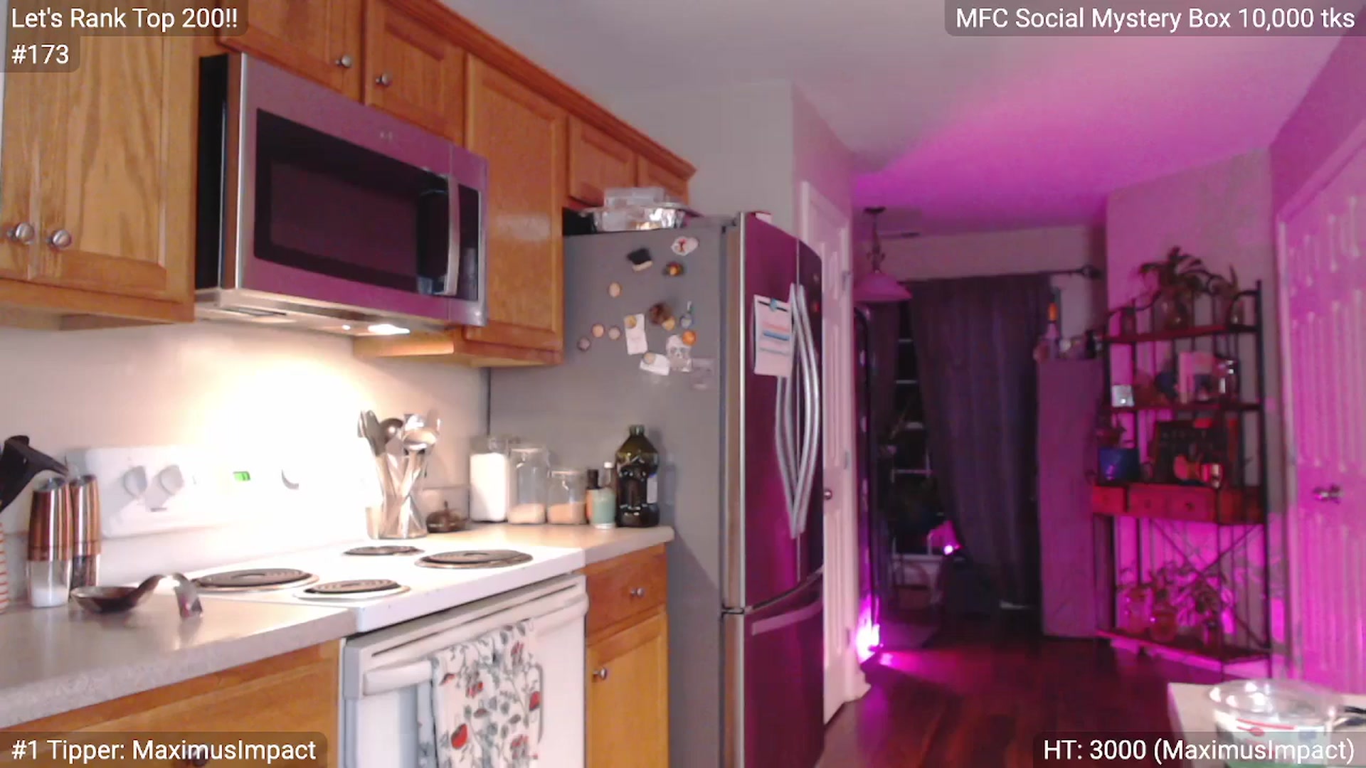 Gallery image thumbnail from MILFMorganRed's myfreecams stream on, 10/25/2025, 04:20 image 7 of 20