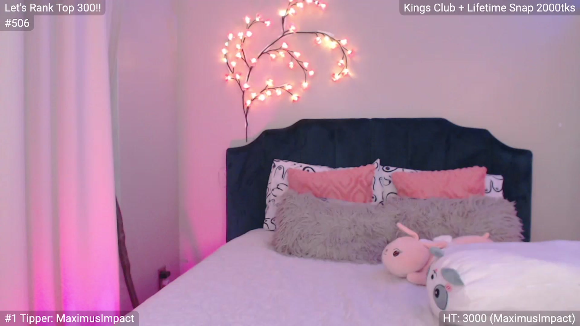 Gallery image thumbnail from MILFMorganRed's myfreecams stream on, 11/14/2025, 03:30 image 13 of 20