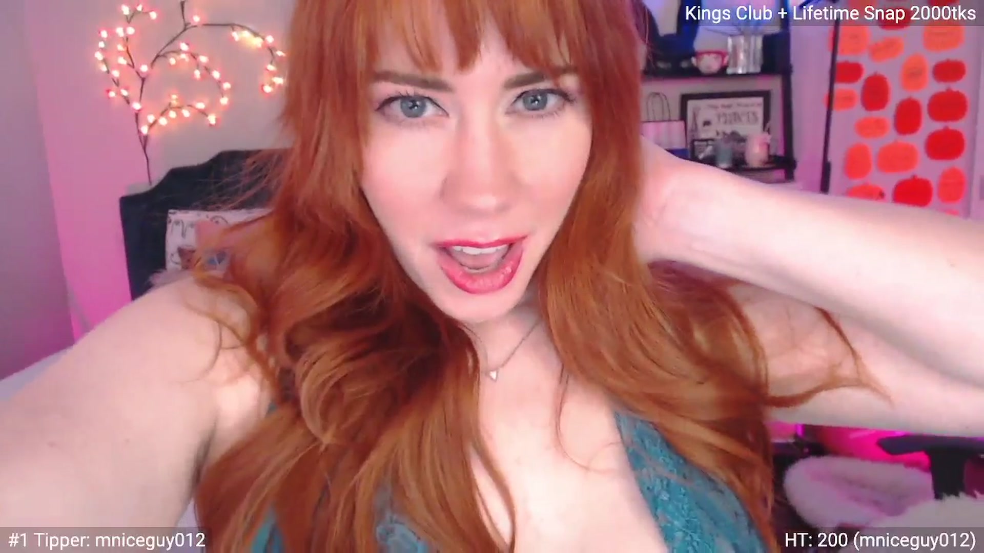 Gallery image thumbnail from MILFMorganRed's myfreecams stream on, 11/25/2025, 08:07 image 7 of 20