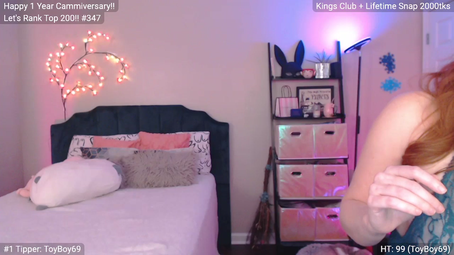 Gallery image thumbnail from MILFMorganRed's myfreecams stream on, 12/06/2025, 24:34 image 8 of 20
