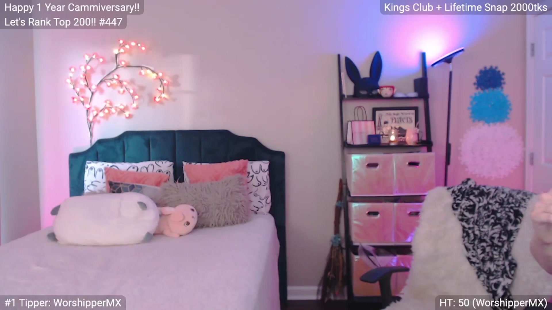 Gallery image thumbnail from MILFMorganRed's myfreecams stream on, 12/26/2025, 22:16 image 4 of 20