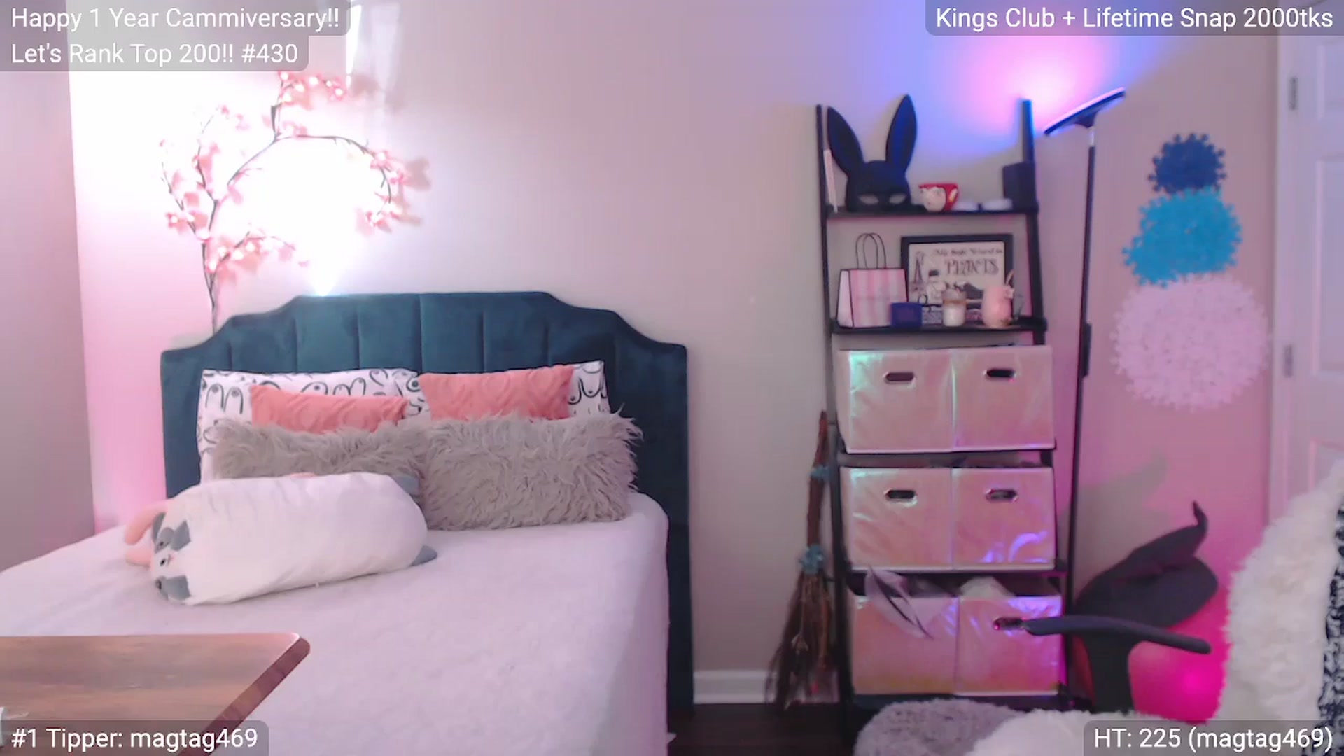Gallery image thumbnail from MILFMorganRed's myfreecams stream on, 12/29/2025, 20:51 image 20 of 20