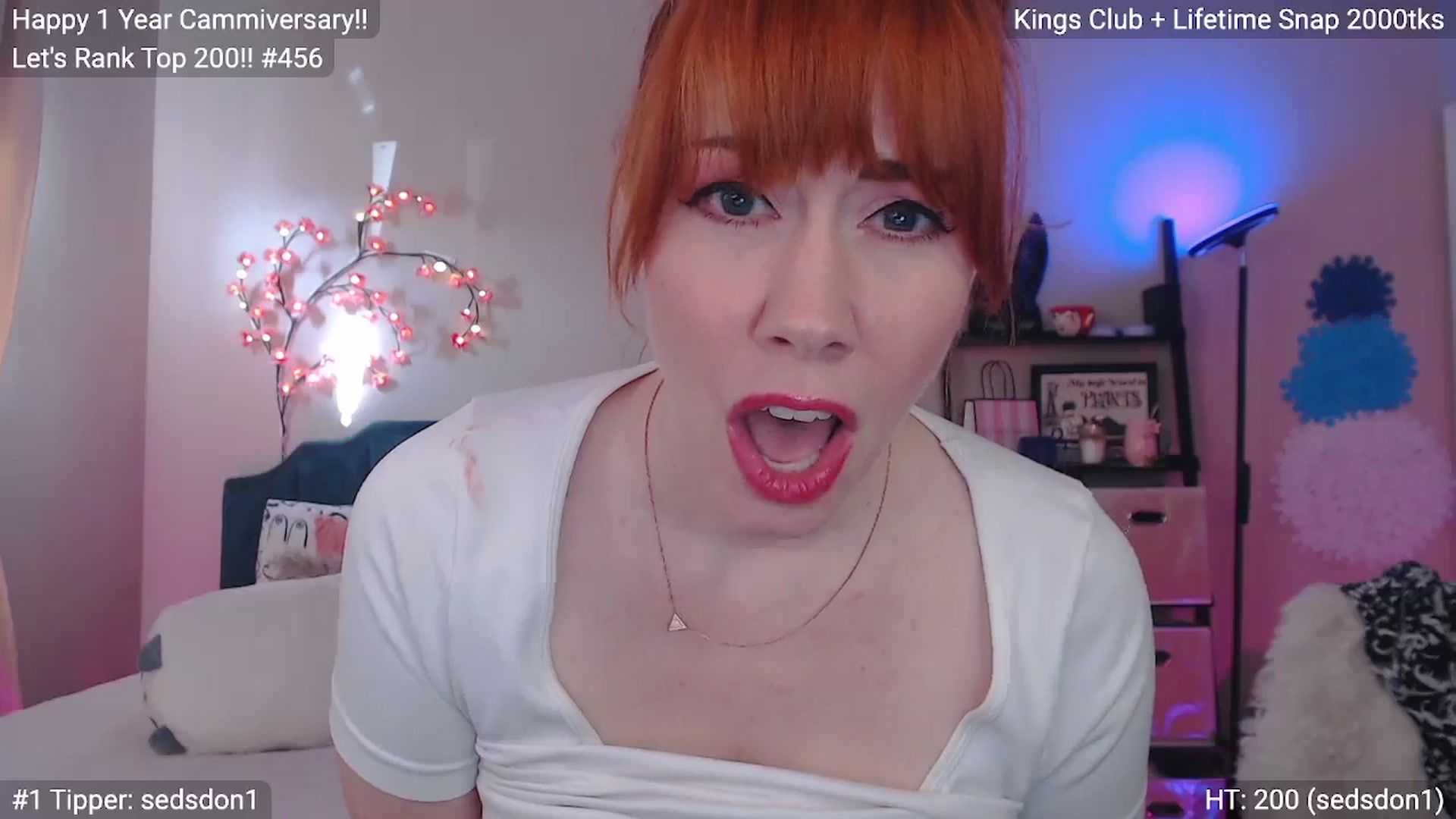 Gallery image thumbnail from MILFMorganRed's myfreecams stream on, 12/29/2025, 20:51 image 9 of 20