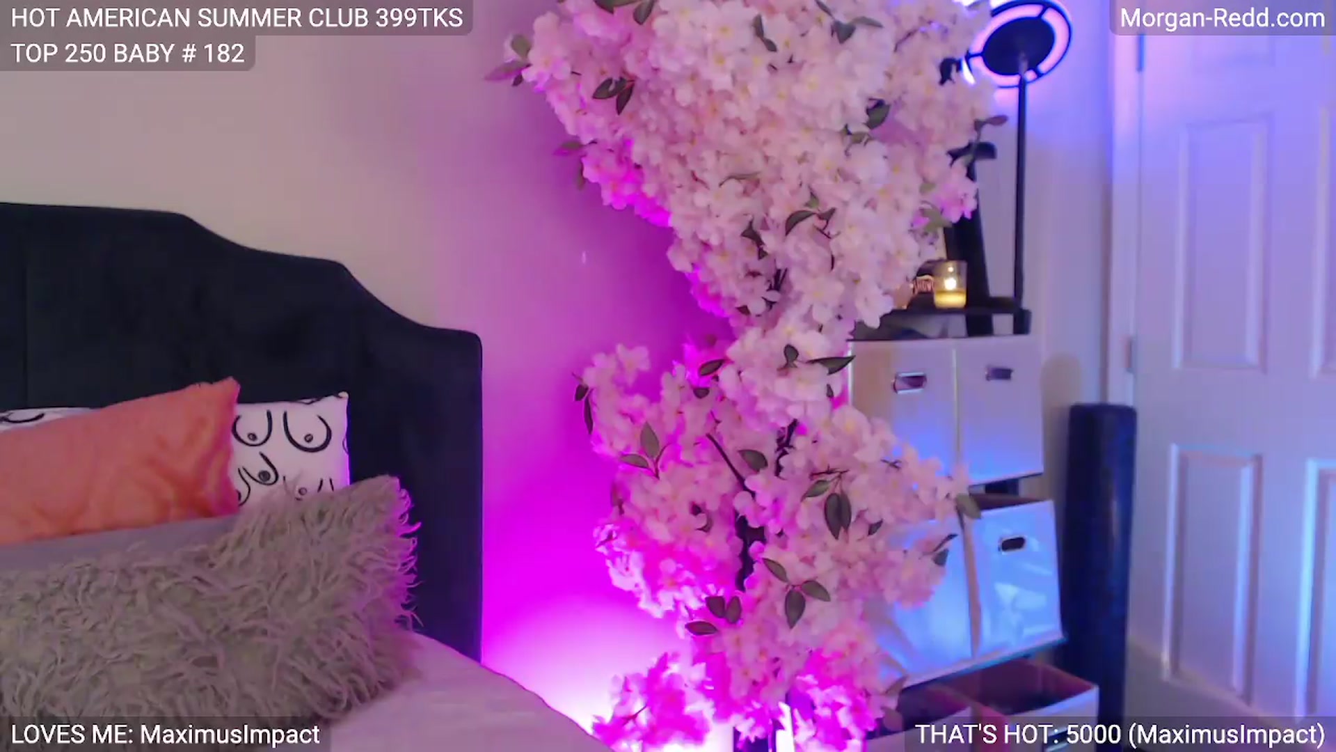 Gallery image thumbnail from MILFMorganRed's myfreecams stream on, 06/06/2026, 04:06 image 14 of 20