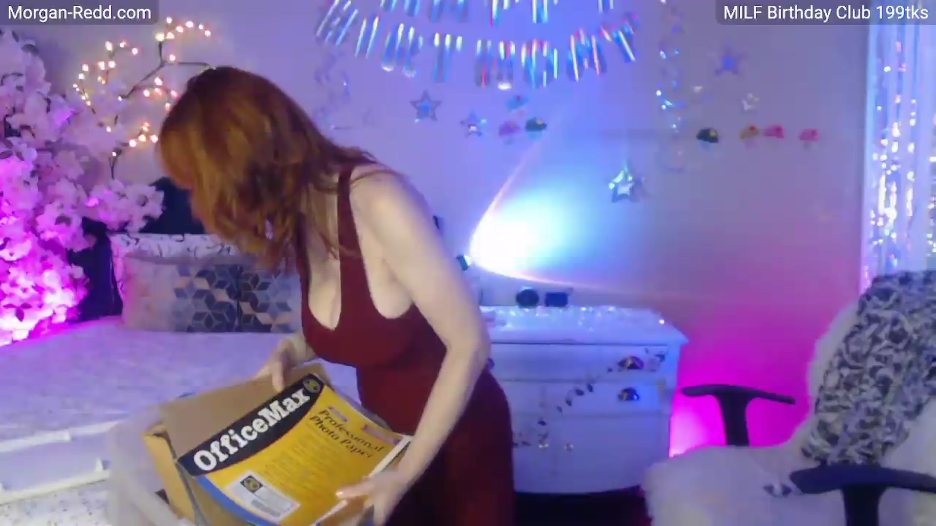 Gallery image thumbnail from MILFMorganRed's myfreecams stream on, 08/19/2026, 04:04 image 2 of 20