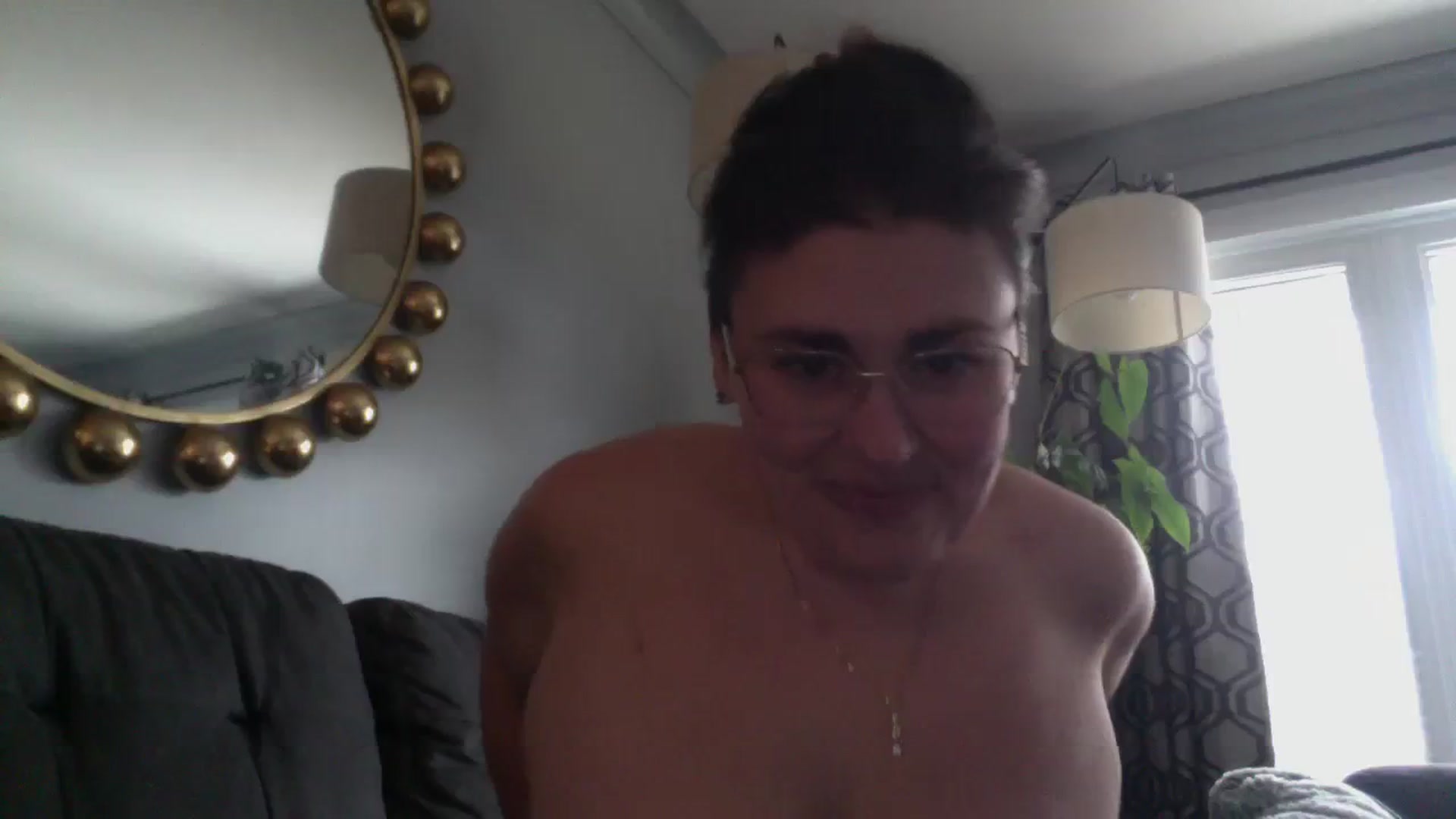 Gallery image thumbnail from MILF_Kori's myfreecams stream on, 12/11/2023, 20:22 image 9 of 20