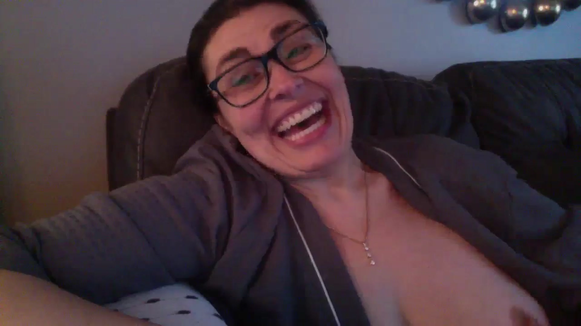 Gallery image thumbnail from MILF_Kori's myfreecams stream on, 12/31/2023, 18:46 image 2 of 20