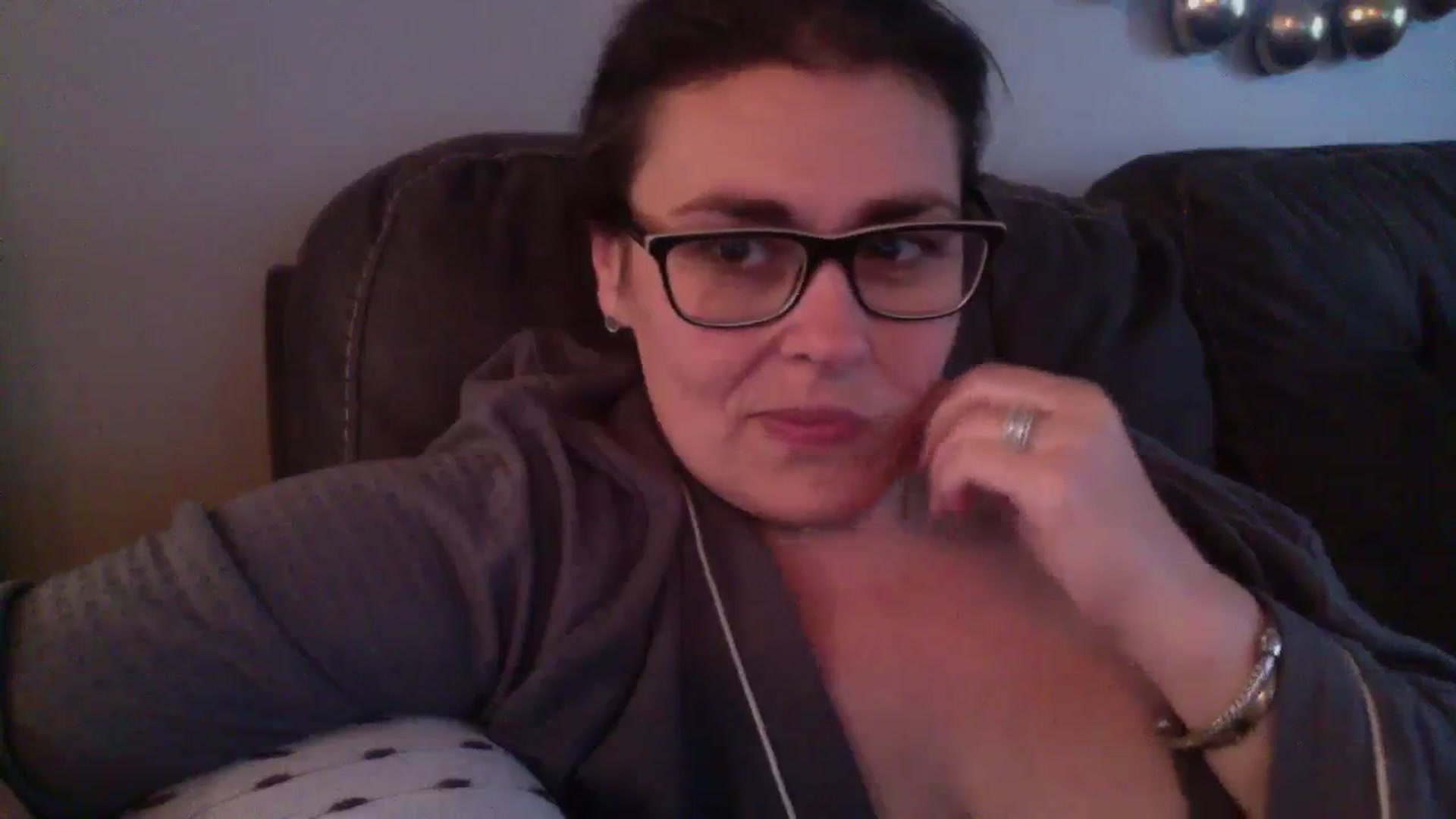 Gallery image thumbnail from MILF_Kori's myfreecams stream on, 12/31/2023, 18:46 image 10 of 20