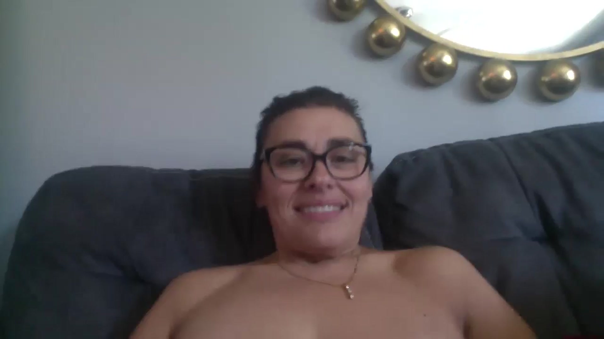 Gallery image thumbnail from MILF_Kori's myfreecams stream on, 05/13/2024, 13:53 image 7 of 20