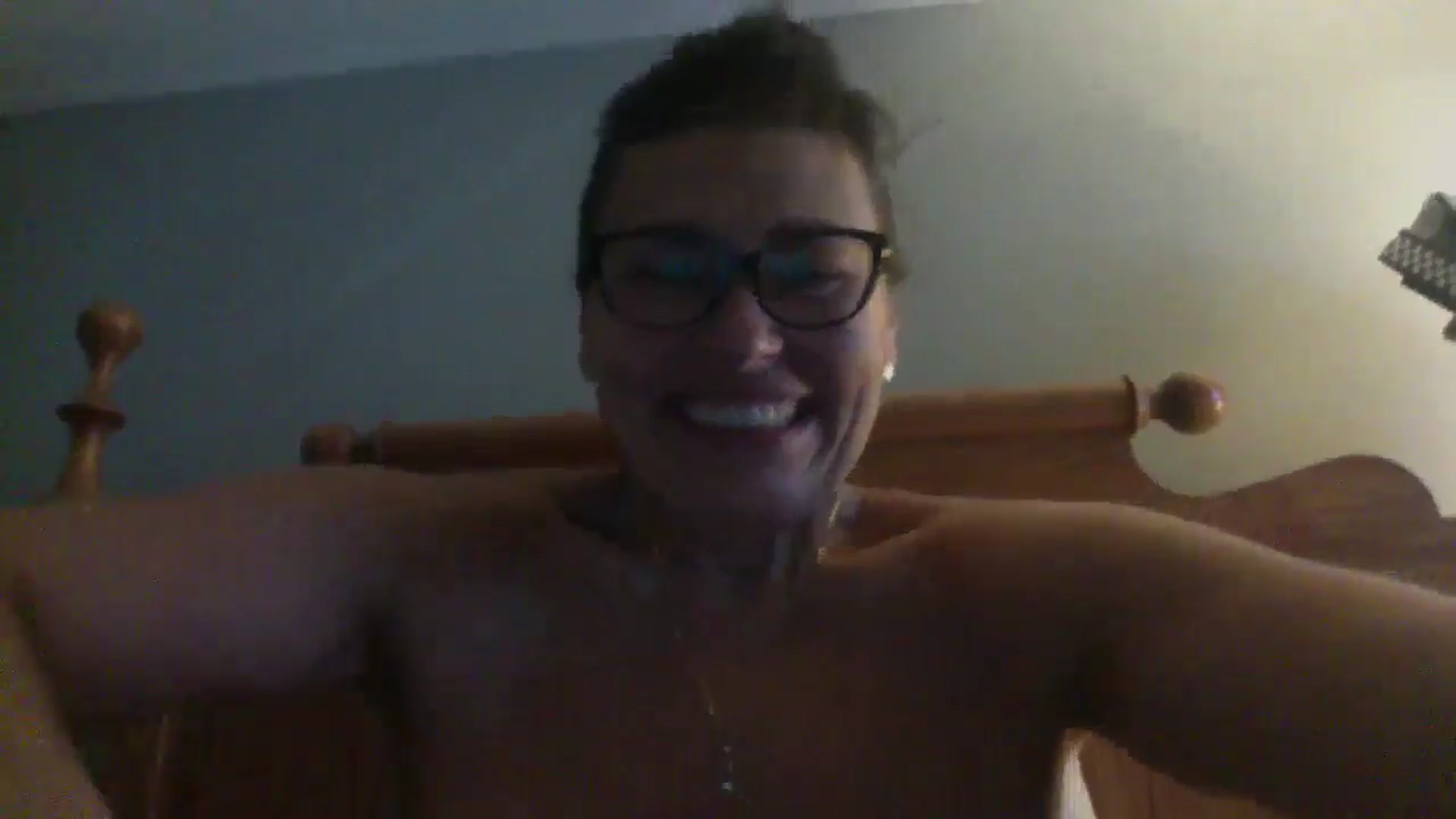 Gallery image thumbnail from MILF_Kori's myfreecams stream on, 05/13/2024, 18:43 image 9 of 20