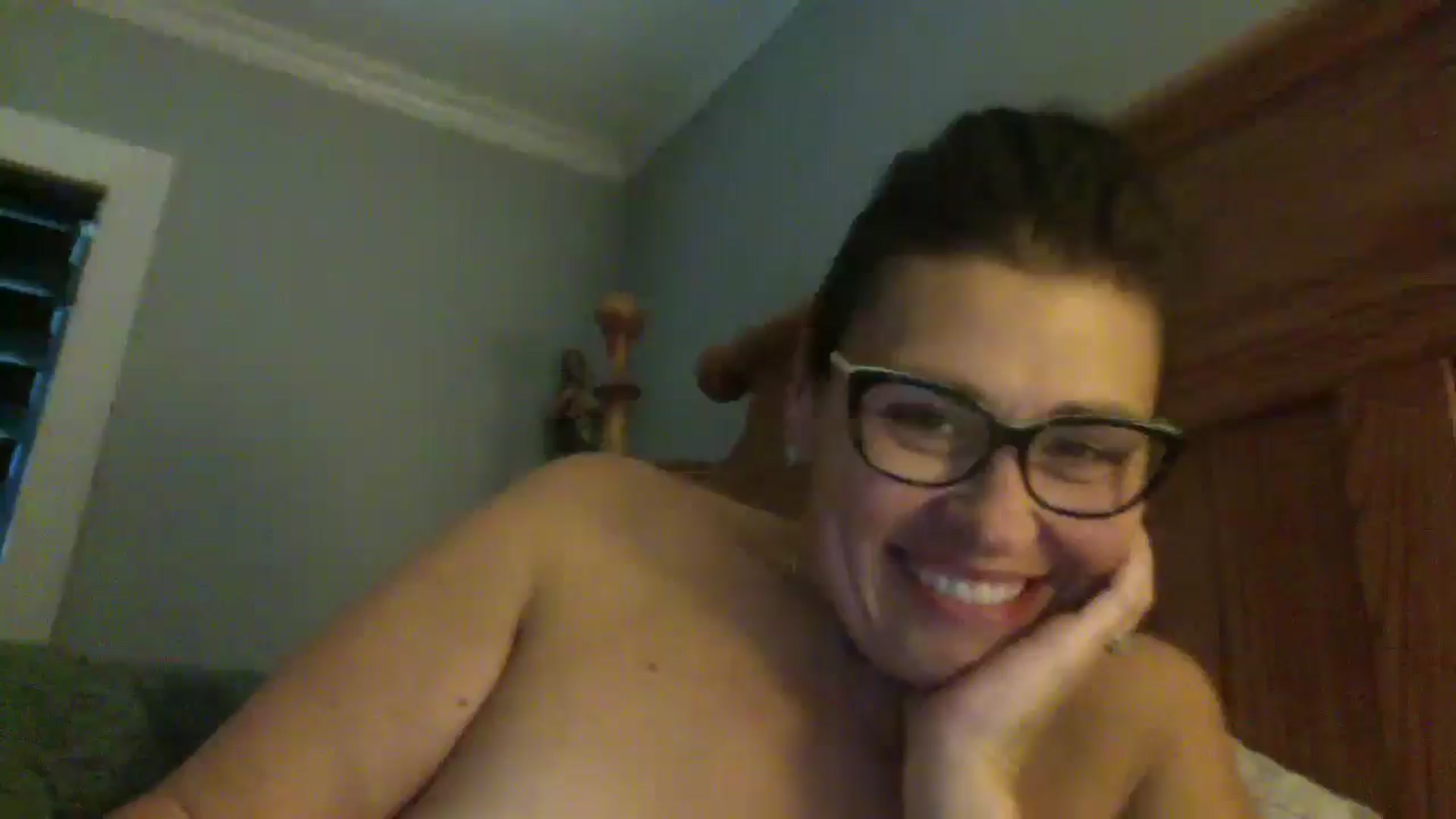 Gallery image thumbnail from MILF_Kori's myfreecams stream on, 05/13/2024, 18:43 image 1 of 20