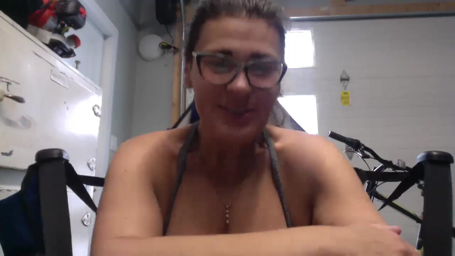 Gallery image thumbnail from MILF_Kori's myfreecams stream on, 05/18/2024, 14:27 image 12 of 20