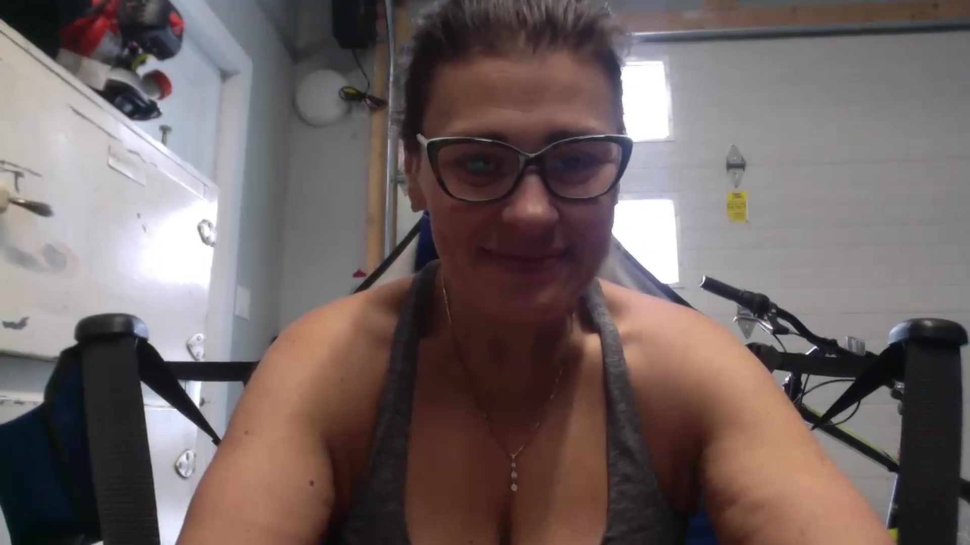 Gallery image thumbnail from MILF_Kori's myfreecams stream on, 05/18/2024, 14:27 image 13 of 20