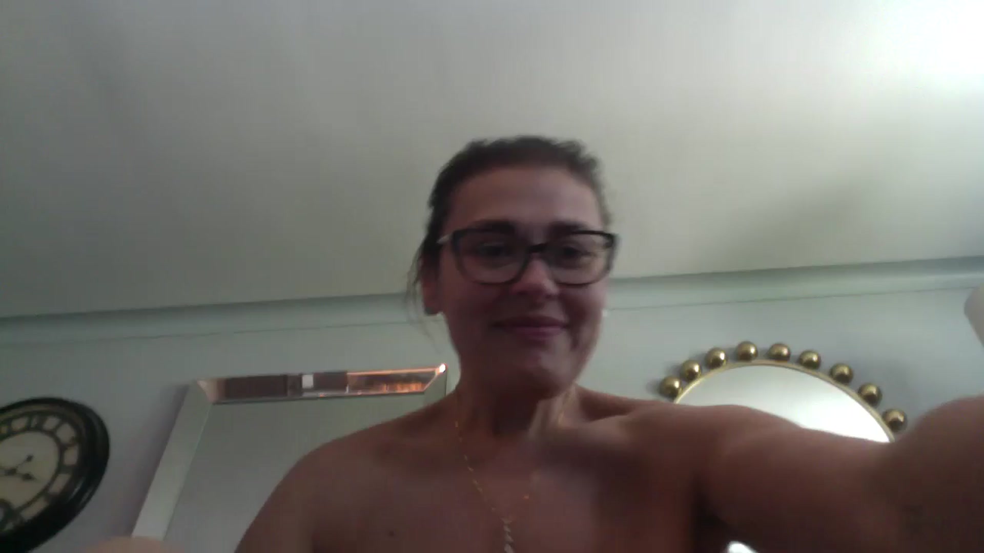 Gallery image thumbnail from MILF_Kori's myfreecams stream on, 07/08/2024, 14:07 image 7 of 20