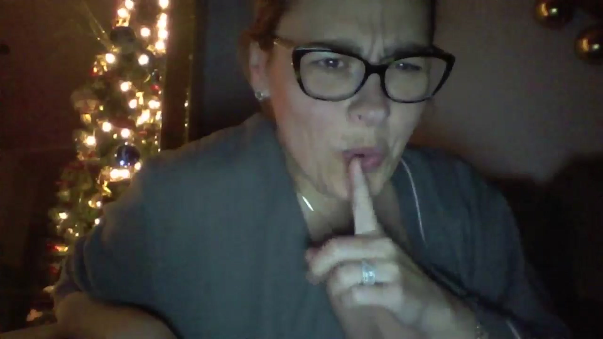 Gallery image thumbnail from MILF_Kori's myfreecams stream on, 11/10/2024, 11:21 image 9 of 20