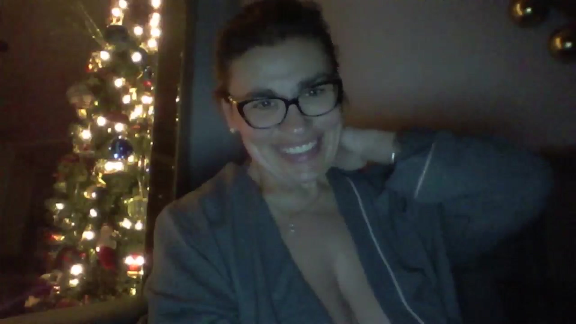 Gallery image thumbnail from MILF_Kori's myfreecams stream on, 11/10/2024, 11:21 image 8 of 20