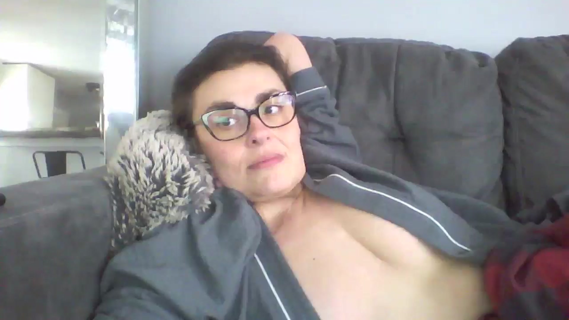 Gallery image thumbnail from MILF_Kori's myfreecams stream on, 02/16/2025, 22:14 image 19 of 20