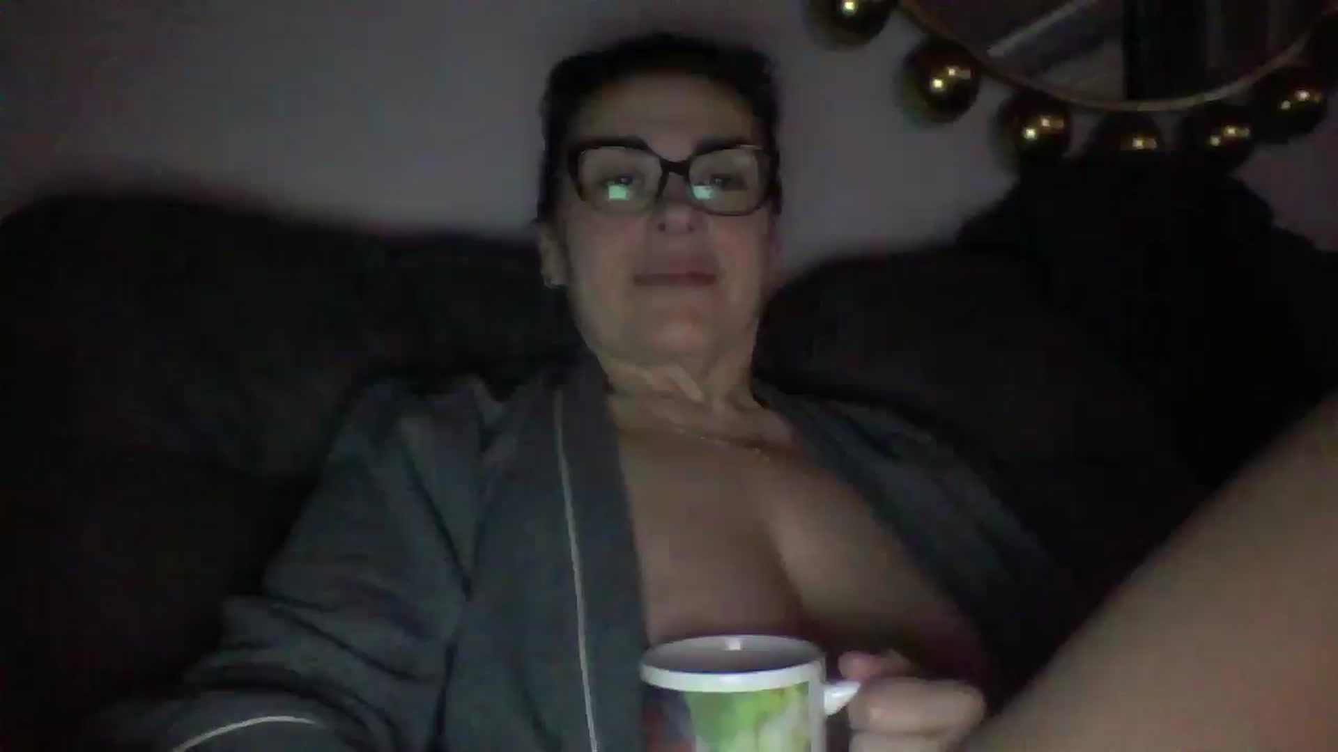 Gallery image thumbnail from MILF_Kori's myfreecams stream on, 03/09/2025, 11:49 image 1 of 20