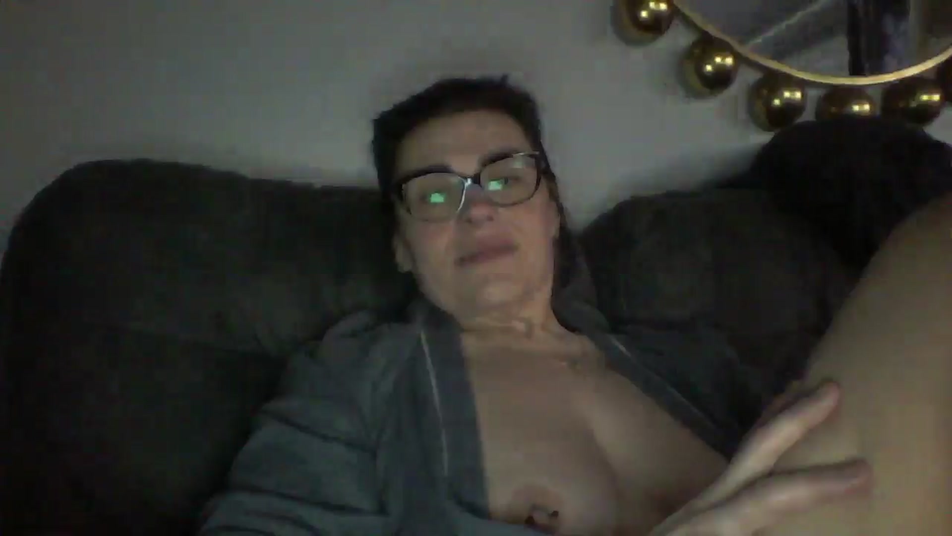Gallery image thumbnail from MILF_Kori's myfreecams stream on, 03/09/2025, 11:49 image 18 of 20