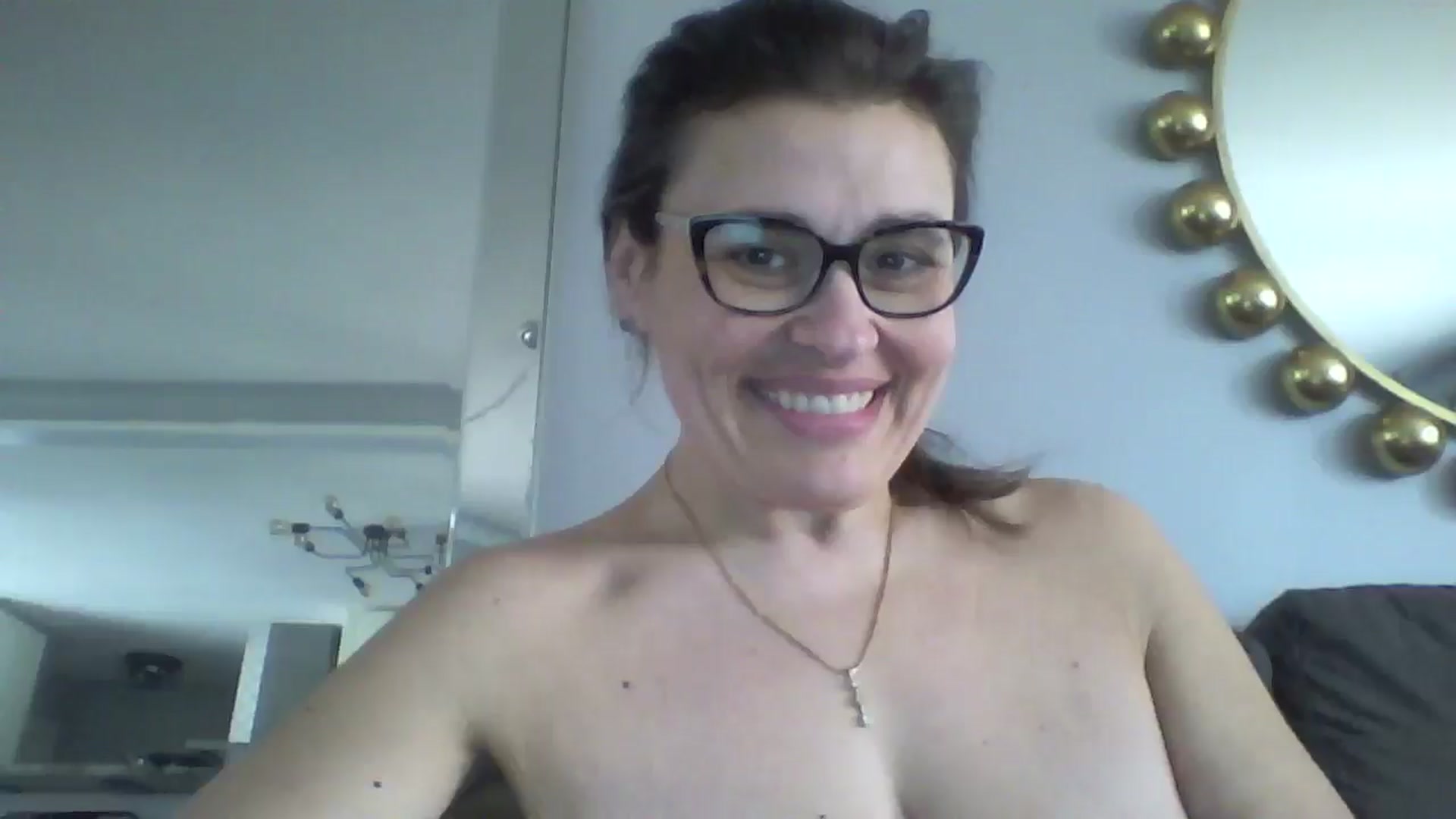 Gallery image thumbnail from MILF_Kori's myfreecams stream on, 03/15/2025, 15:46 image 18 of 20