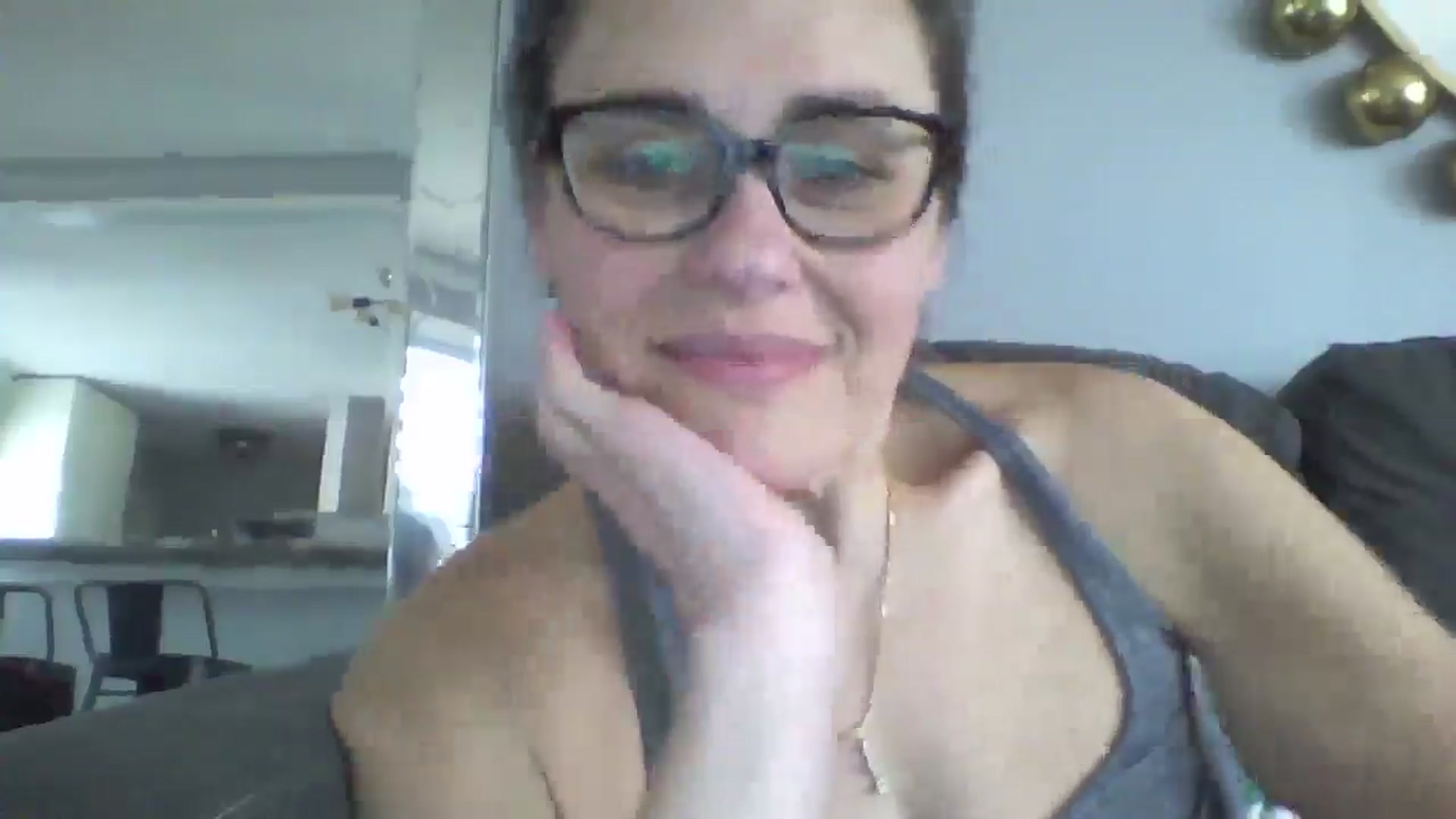 Gallery image thumbnail from MILF_Kori's myfreecams stream on, 03/15/2025, 15:46 image 3 of 20