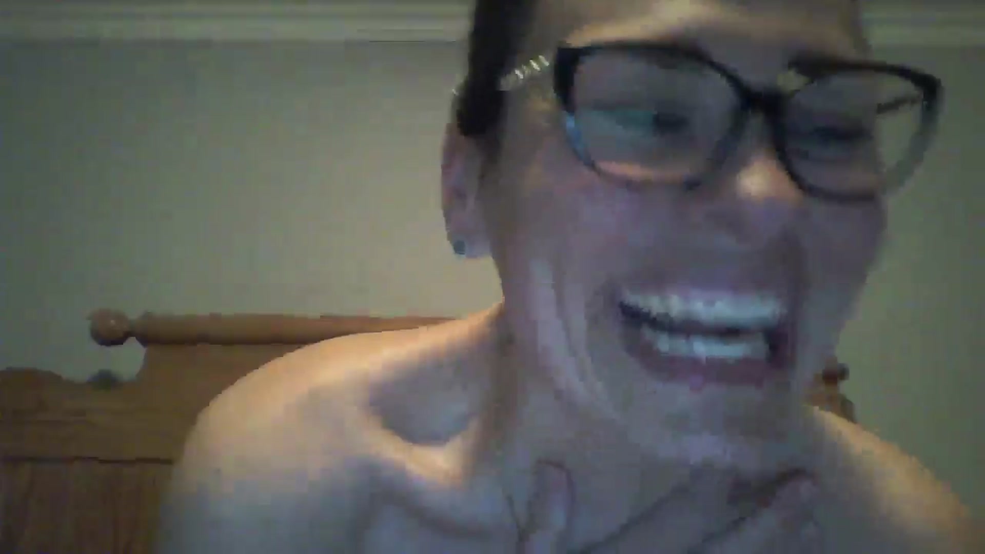Gallery image thumbnail from MILF_Kori's myfreecams stream on, 05/13/2025, 15:55 image 8 of 20