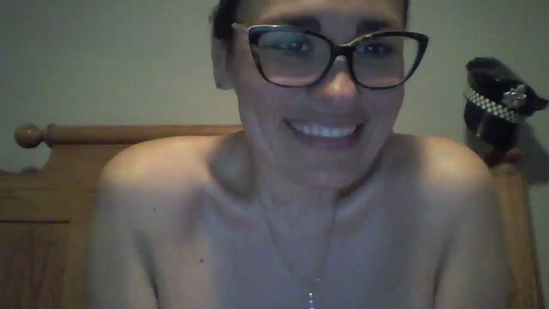 Gallery image thumbnail from MILF_Kori's myfreecams stream on, 05/13/2025, 15:55 image 17 of 20