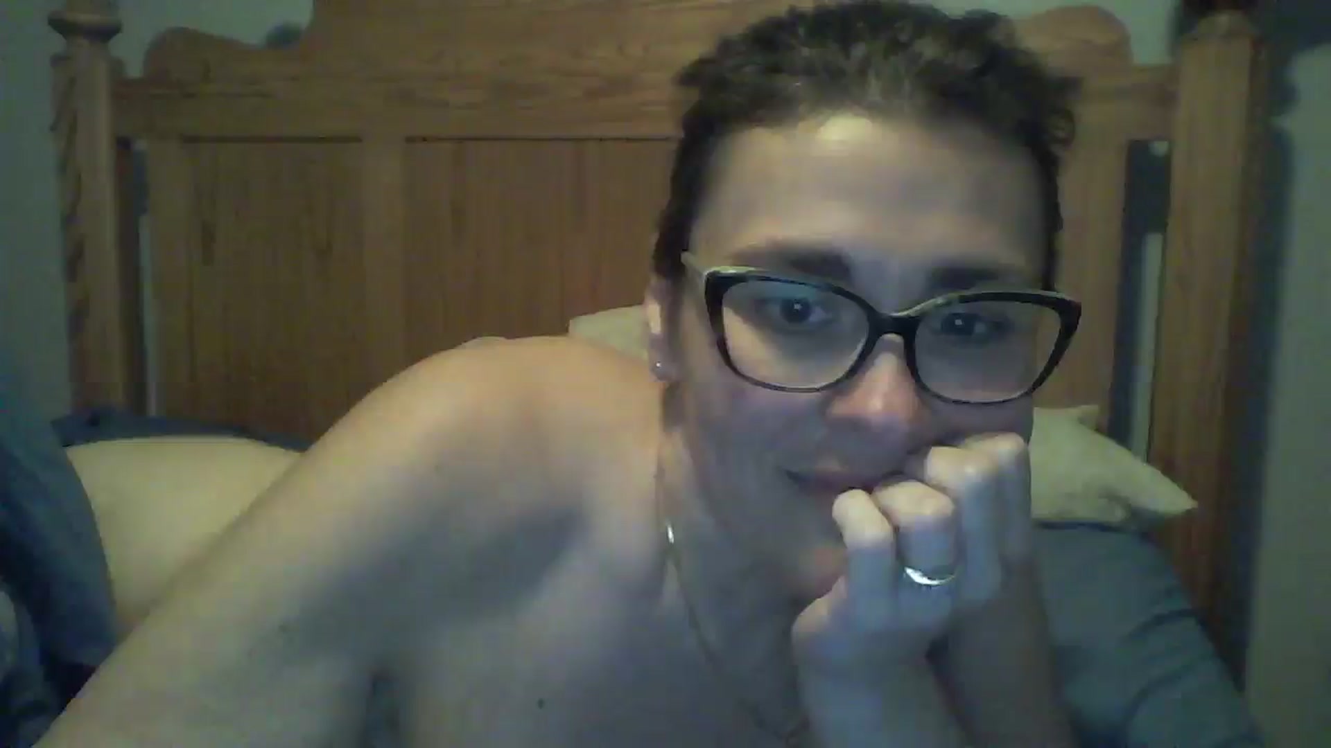 Gallery image thumbnail from MILF_Kori's myfreecams stream on, 05/13/2025, 15:55 image 13 of 20