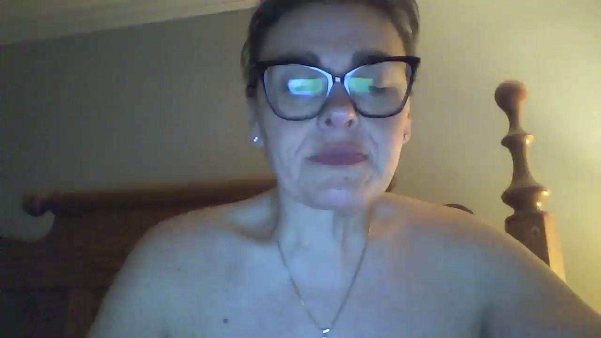 Gallery image thumbnail from MILF_Kori's myfreecams stream on, 04/16/2026, 10:20 image 18 of 20
