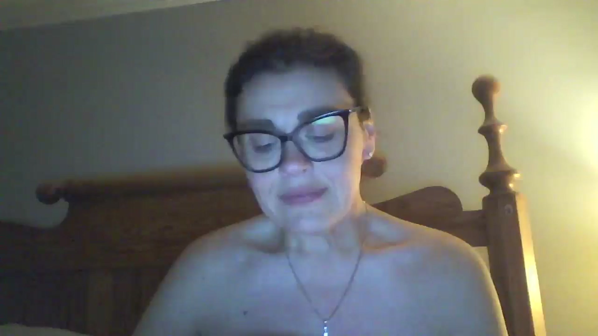 Gallery image thumbnail from MILF_Kori's myfreecams stream on, 04/17/2026, 10:09 image 16 of 20