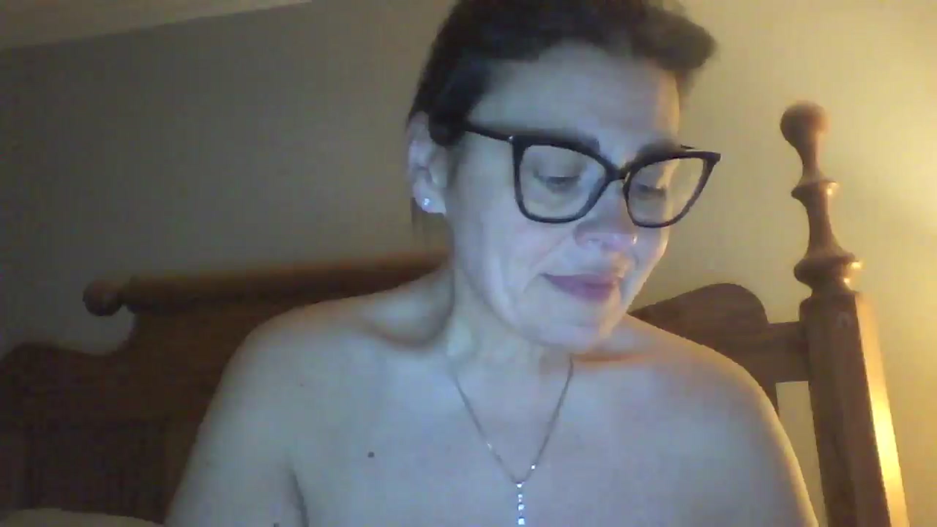 Gallery image thumbnail from MILF_Kori's myfreecams stream on, 04/17/2026, 10:09 image 2 of 20