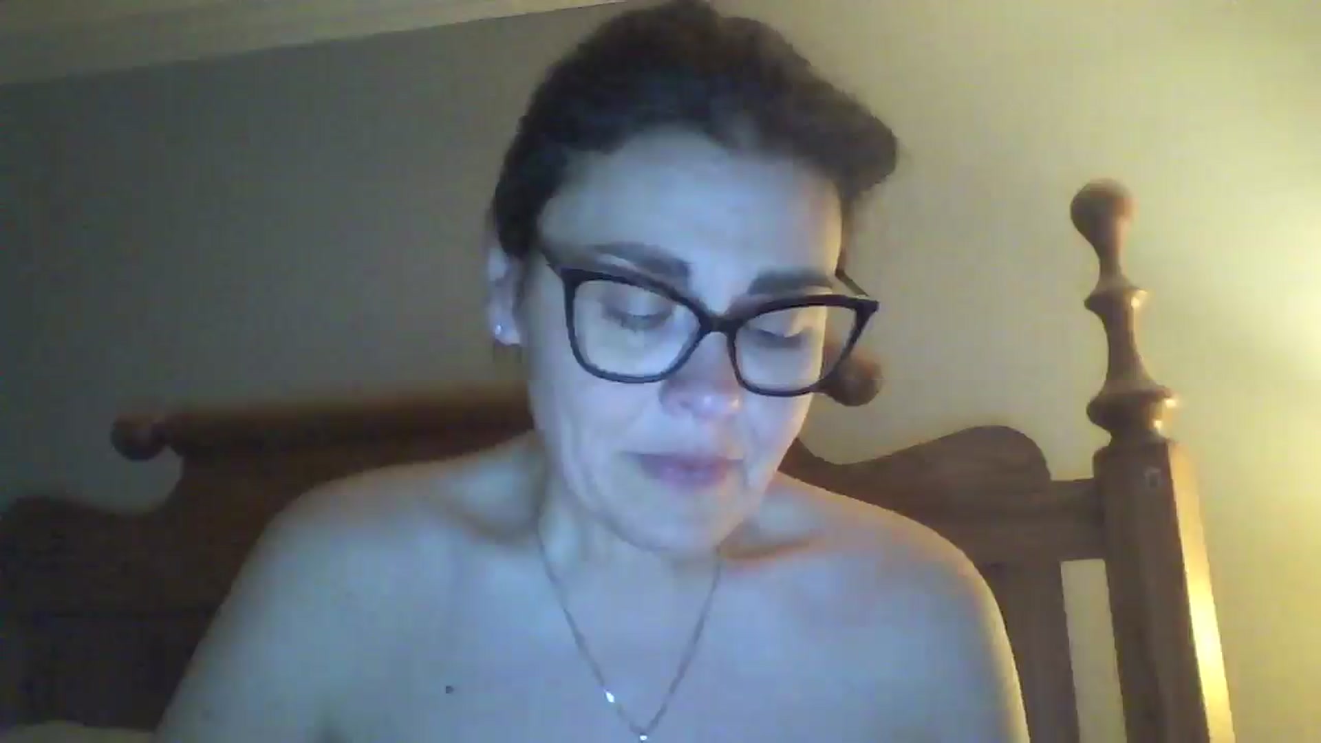 Gallery image thumbnail from MILF_Kori's myfreecams stream on, 04/17/2026, 10:09 image 10 of 20