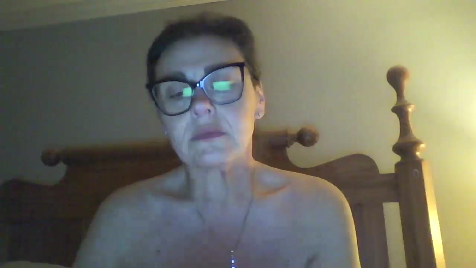 Gallery image thumbnail from MILF_Kori's myfreecams stream on, 04/17/2026, 10:09 image 7 of 20