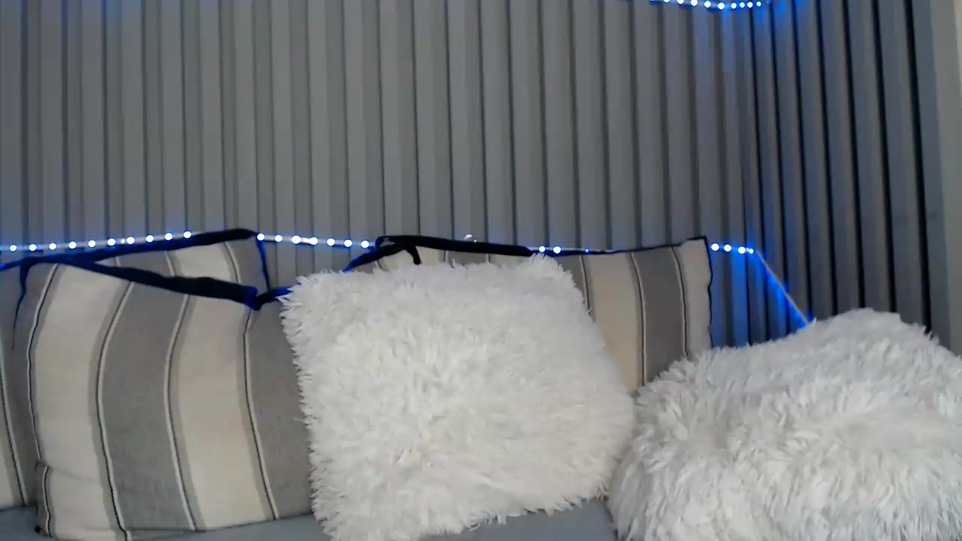 Gallery image thumbnail from MILFxALI's myfreecams stream on, 09/16/2026, 13:25 image 13 of 20