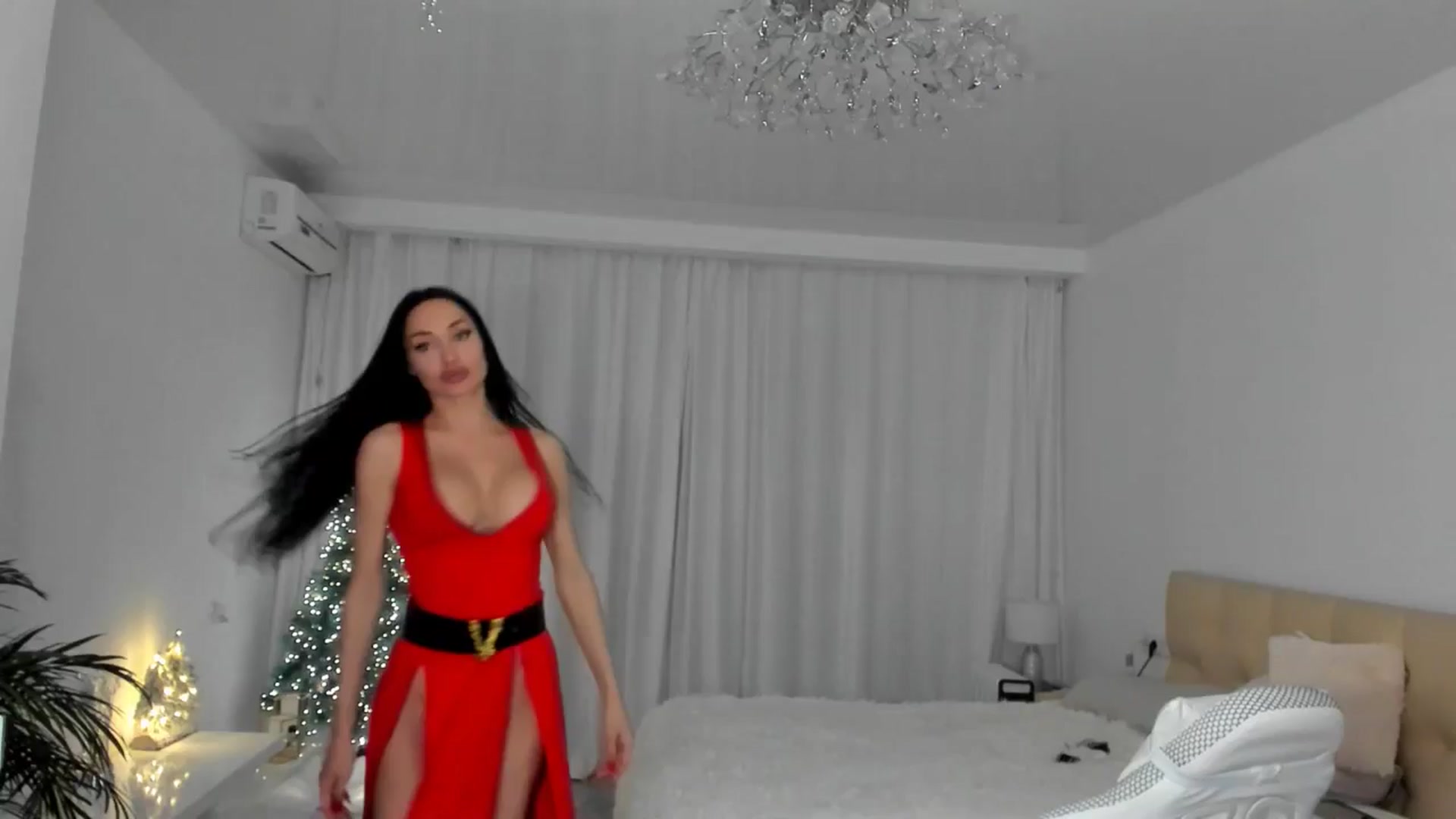 Gallery image thumbnail from MISS_JANUARY's myfreecams stream on, 12/22/2024, 01:39 image 16 of 20