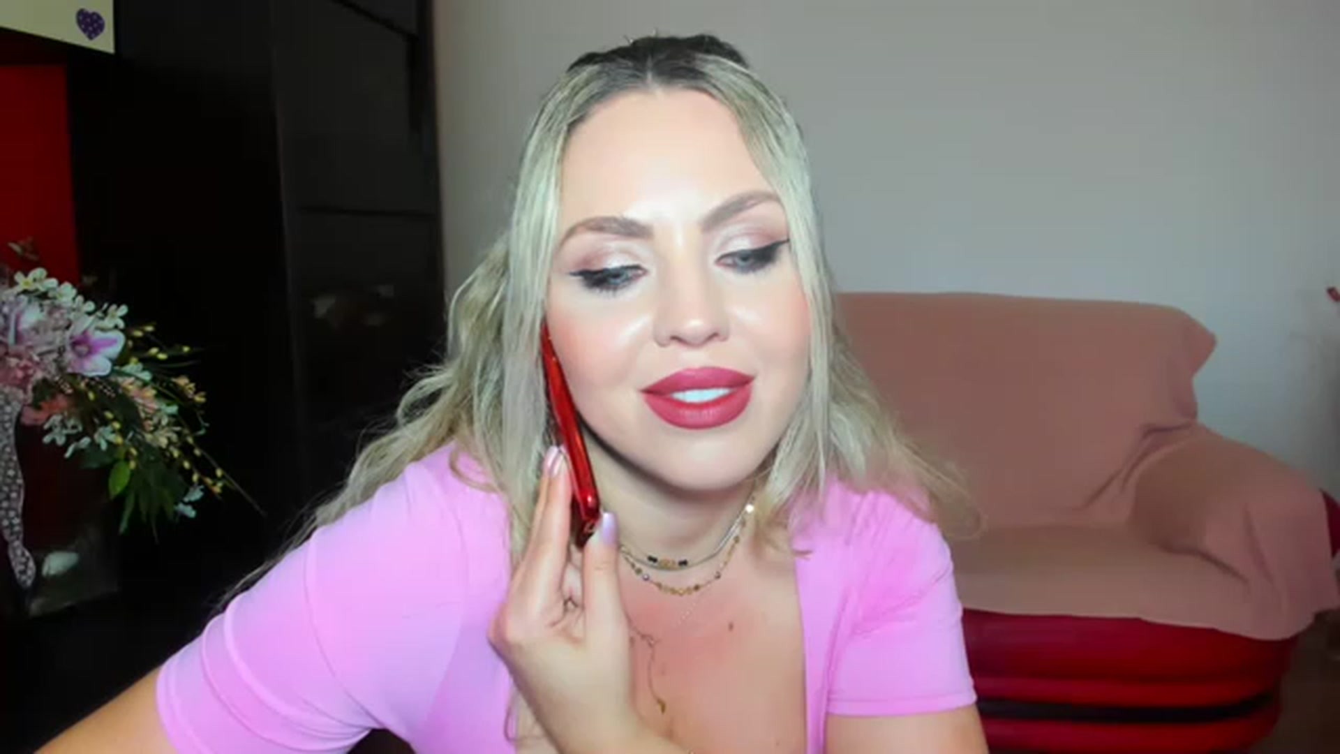 Gallery image thumbnail from MISS_JOY99's myfreecams stream on, 05/31/2023, 13:54 image 18 of 20