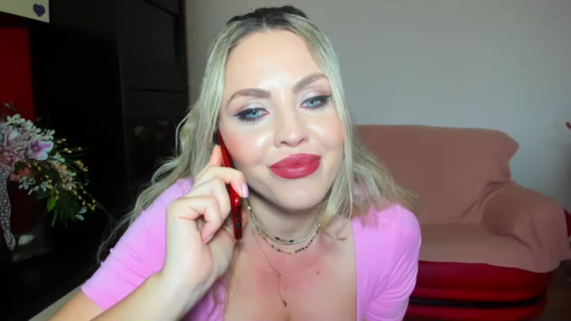 Gallery image thumbnail from MISS_JOY99's myfreecams stream on, 05/31/2023, 13:54 image 14 of 20
