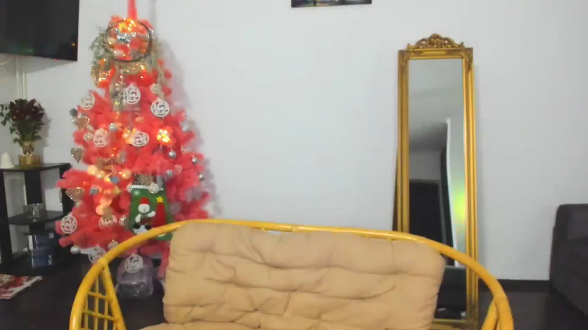 Gallery image thumbnail from MISS_JOY99's myfreecams stream on, 11/19/2023, 16:52 image 5 of 20