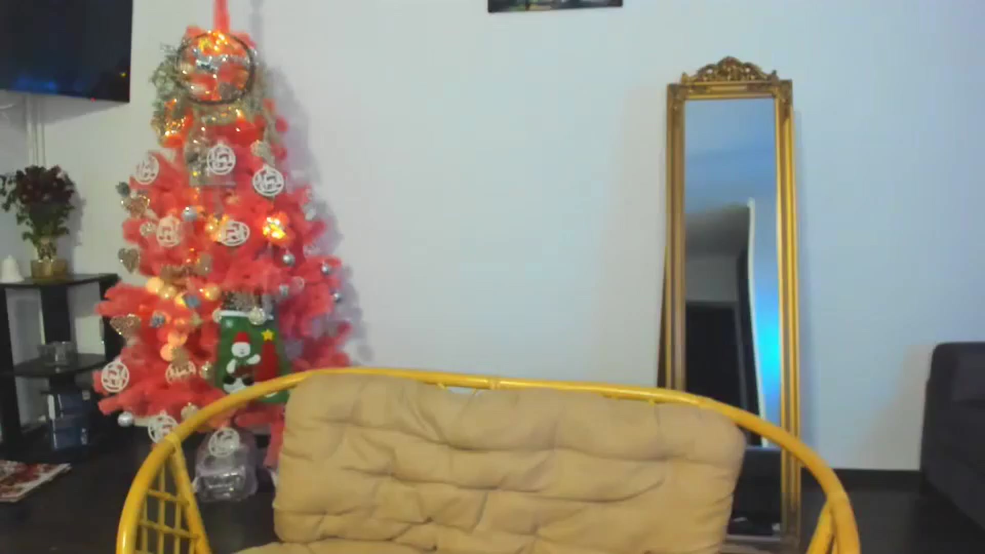 Gallery image thumbnail from MISS_JOY99's myfreecams stream on, 11/19/2023, 16:52 image 6 of 20