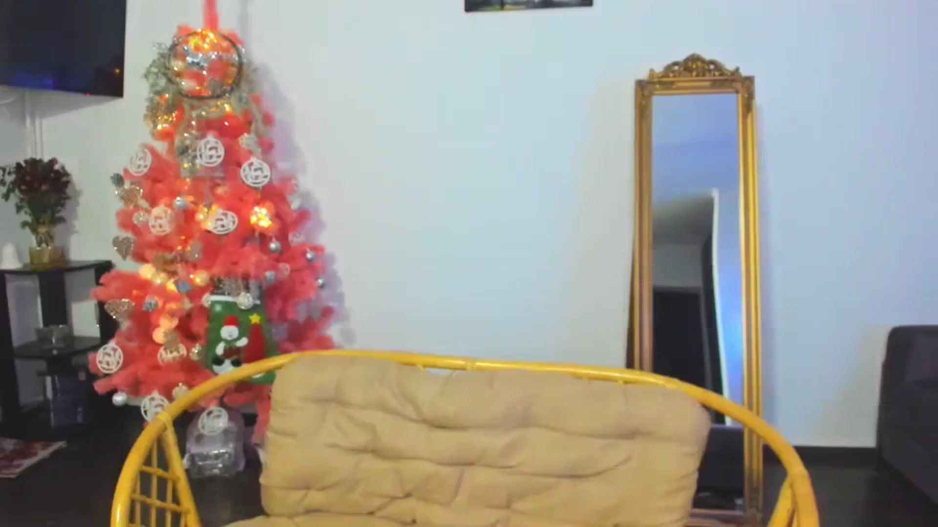 Gallery image thumbnail from MISS_JOY99's myfreecams stream on, 11/19/2023, 16:52 image 4 of 20