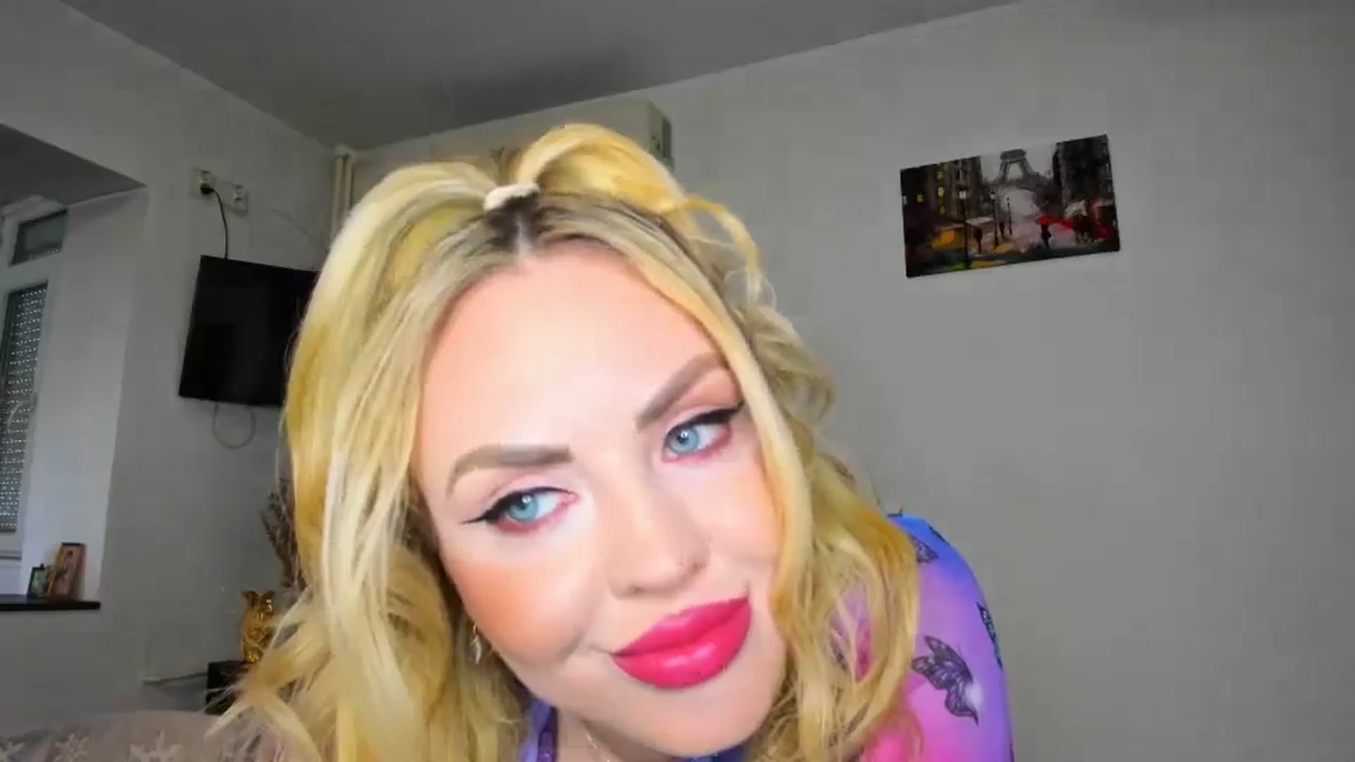 Gallery image thumbnail from MISS_JOY99's myfreecams stream on, 11/29/2024, 12:06 image 9 of 20