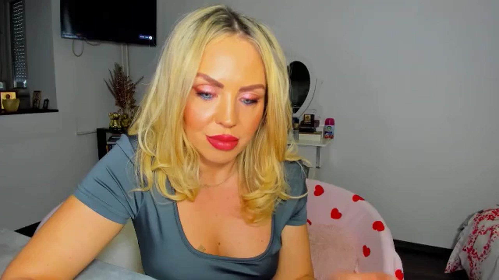 Gallery image thumbnail from MISS_JOY99's myfreecams stream on, 11/15/2025, 11:18 image 20 of 20