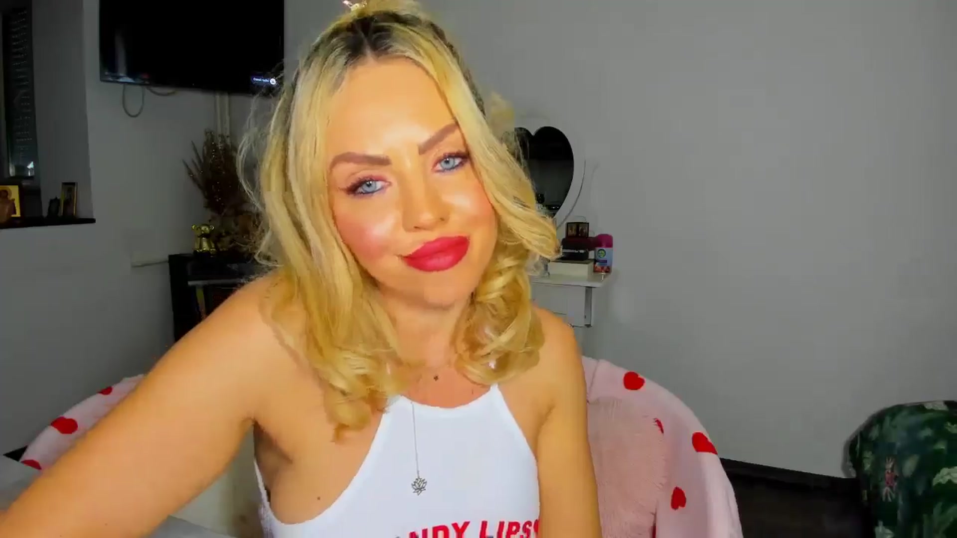 Gallery image thumbnail from MISS_JOY99's myfreecams stream on, 11/27/2025, 12:03 image 11 of 20