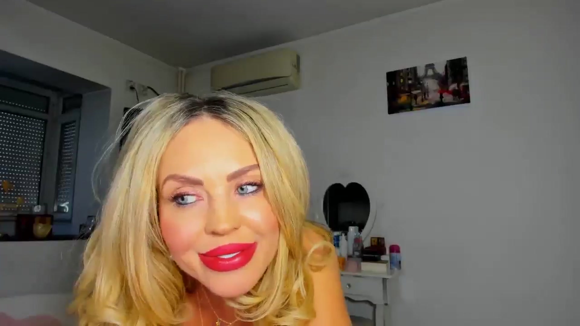Gallery image thumbnail from MISS_JOY99's myfreecams stream on, 12/15/2025, 11:47 image 2 of 20