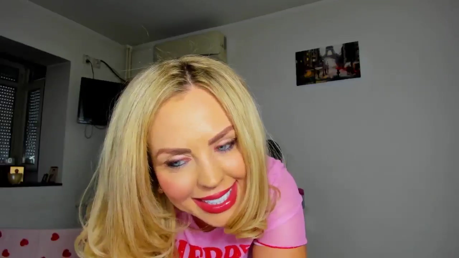 Gallery image thumbnail from MISS_JOY99's myfreecams stream on, 12/30/2025, 12:41 image 10 of 20