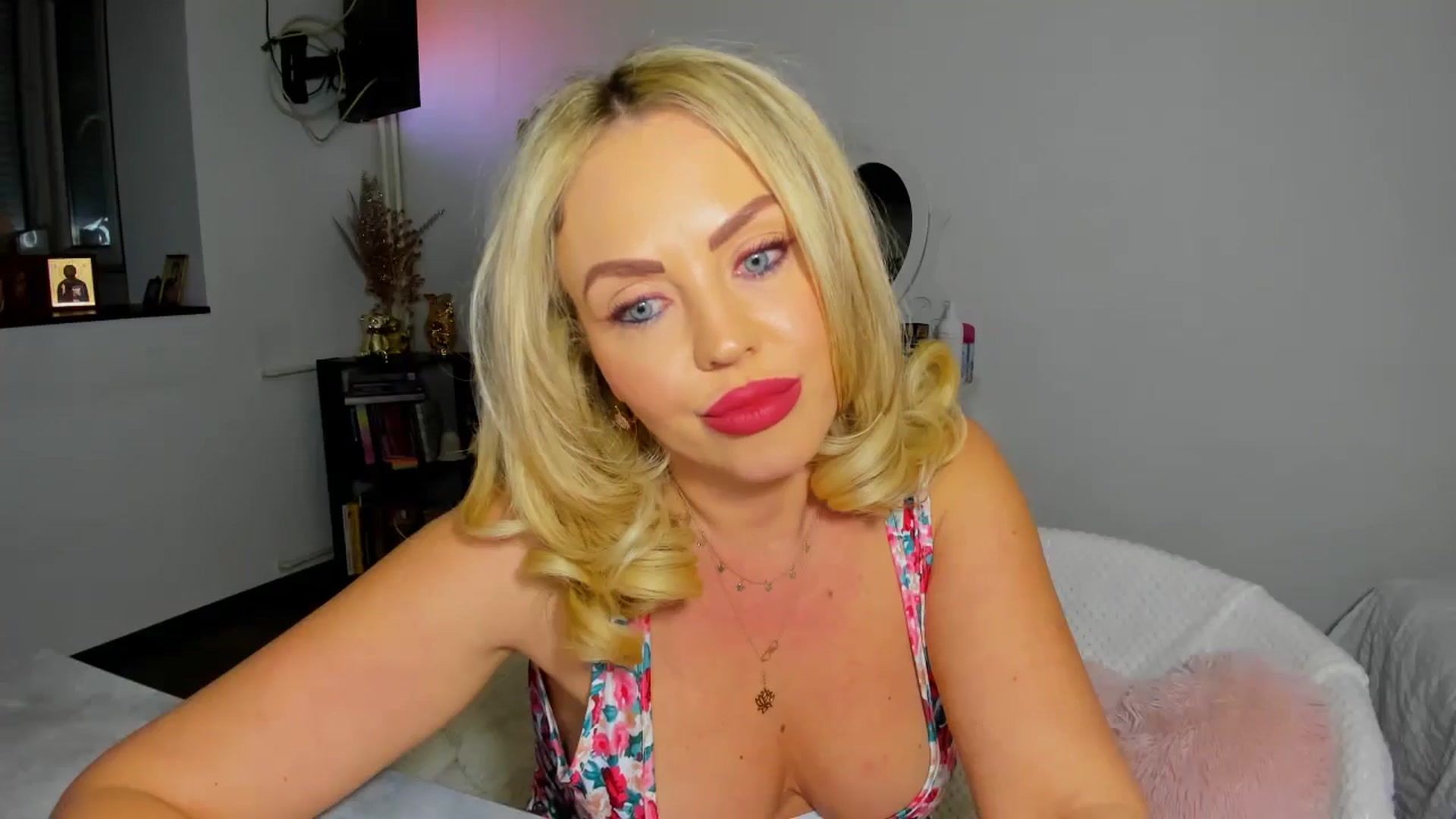 Gallery image thumbnail from MISS_JOY99's myfreecams stream on, 12/31/2025, 21:51 image 4 of 20