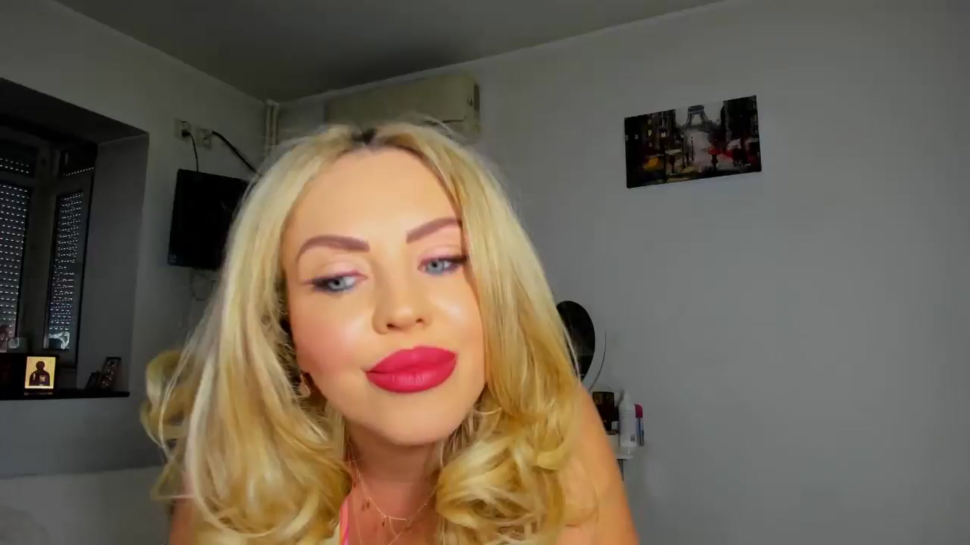Gallery image thumbnail from MISS_JOY99's myfreecams stream on, 01/01/2026, 12:09 image 6 of 20
